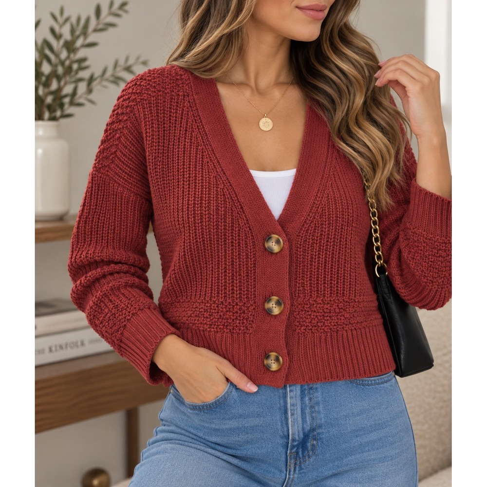 Hippie Rose Burgundy Chunky Knit Cropped Cardigan Sweater Small